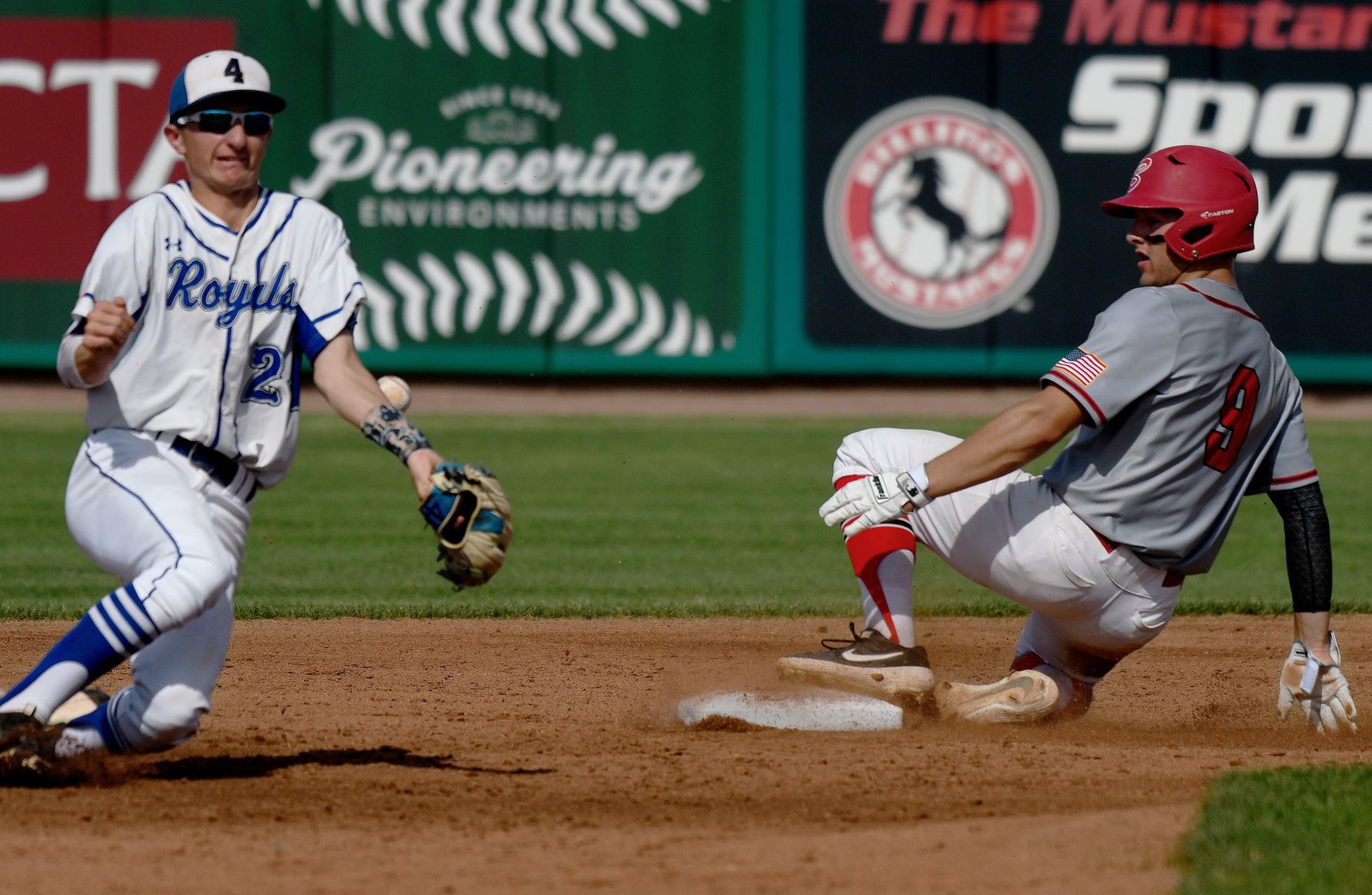 Bozeman Bucks defeat the Billings Royals to win State AA Legion title